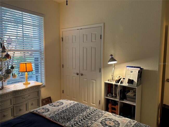 Building Photo - 10703 Banfield Dr