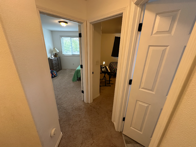 Building Photo - 620 Teton Dr