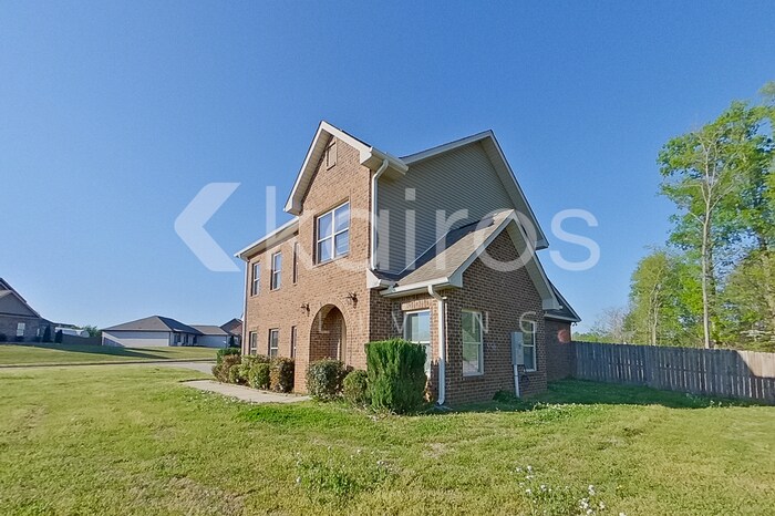 Building Photo - 130 Ivy Meadow Cir