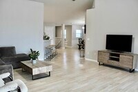 Building Photo - 6518 White Blossom Cir