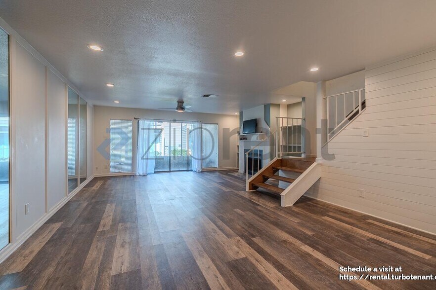 Building Photo - 14911 Wunderlich Dr