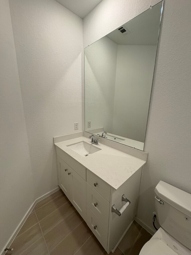 Building Photo - 6419 Seafoam Lake Dr