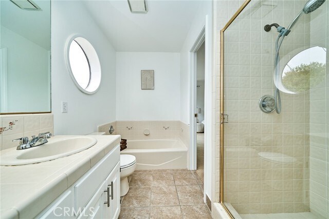 Building Photo - 503 Longden Dr
