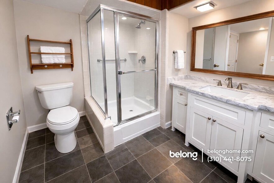 Building Photo - 13574 Ottoman St