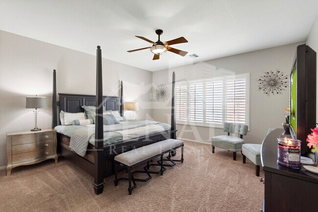 Building Photo - 2881 E Tonto Dr
