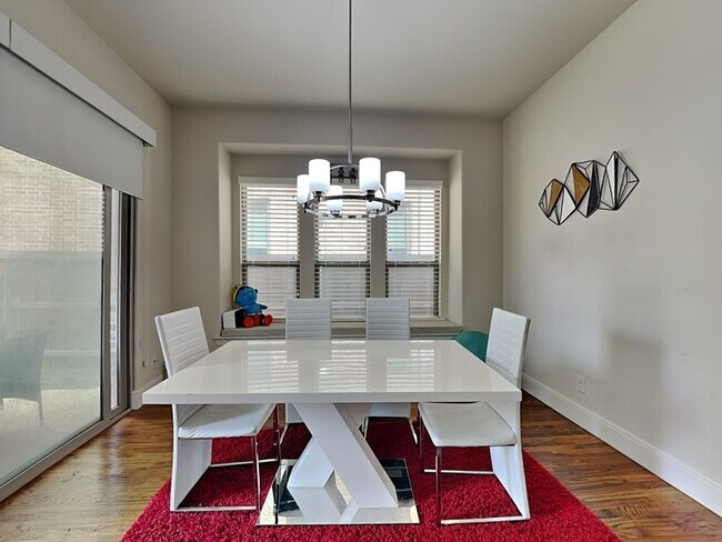 Building Photo - 2639 Virginia Pkwy