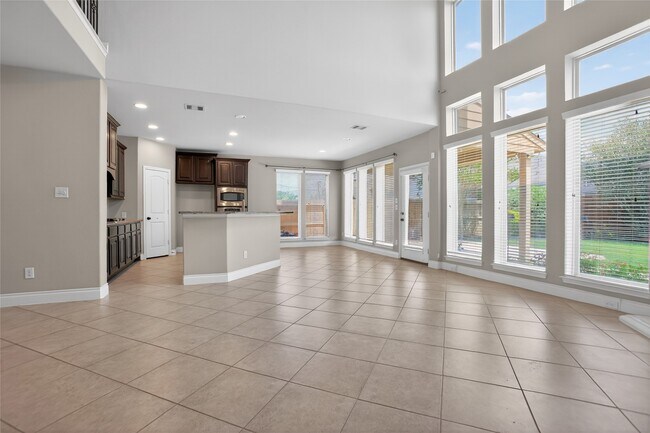 Building Photo - 6535 Arroyo Springs Ln