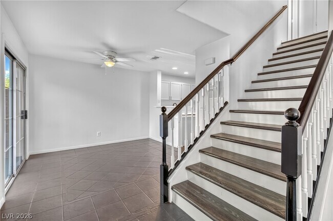 Building Photo - 224 Star Cluster Cir