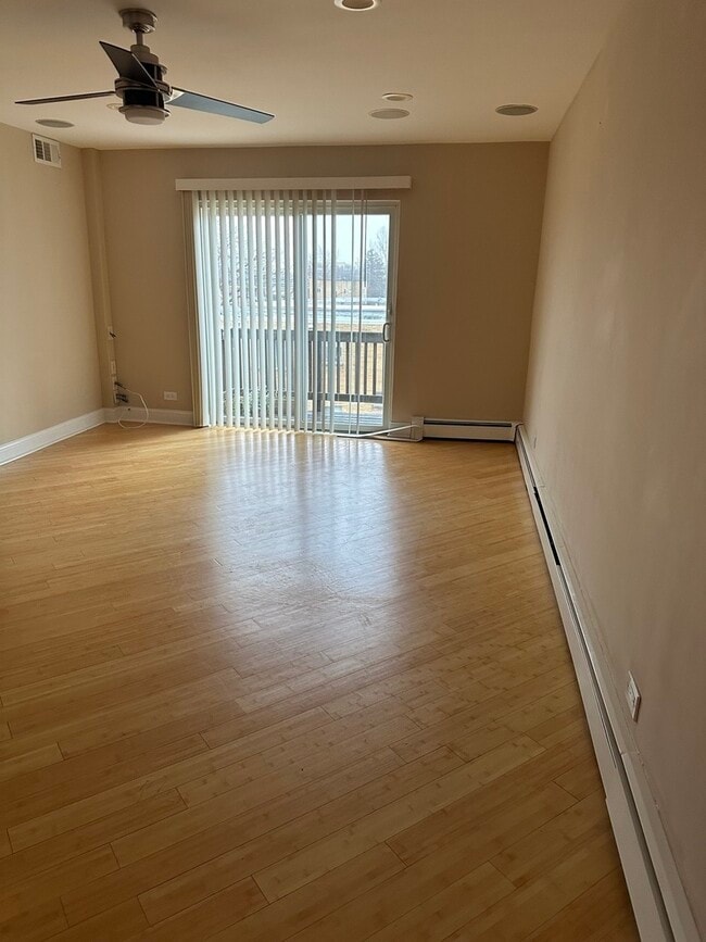 Building Photo - 8232 Niles Center Rd