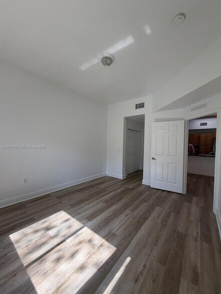 Building Photo - 3335 Palomino Dr