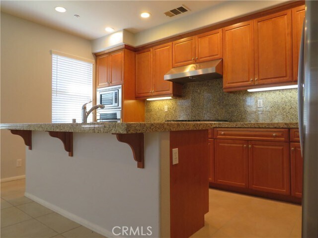 Building Photo - 93 Winding Way