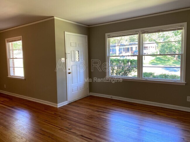 Building Photo - 940 Green Ridge Ct