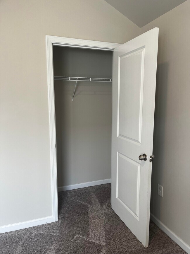 Building Photo - 7522 Congregation St