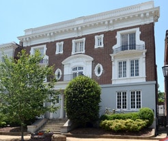 Building Photo - 2215 Monument Ave