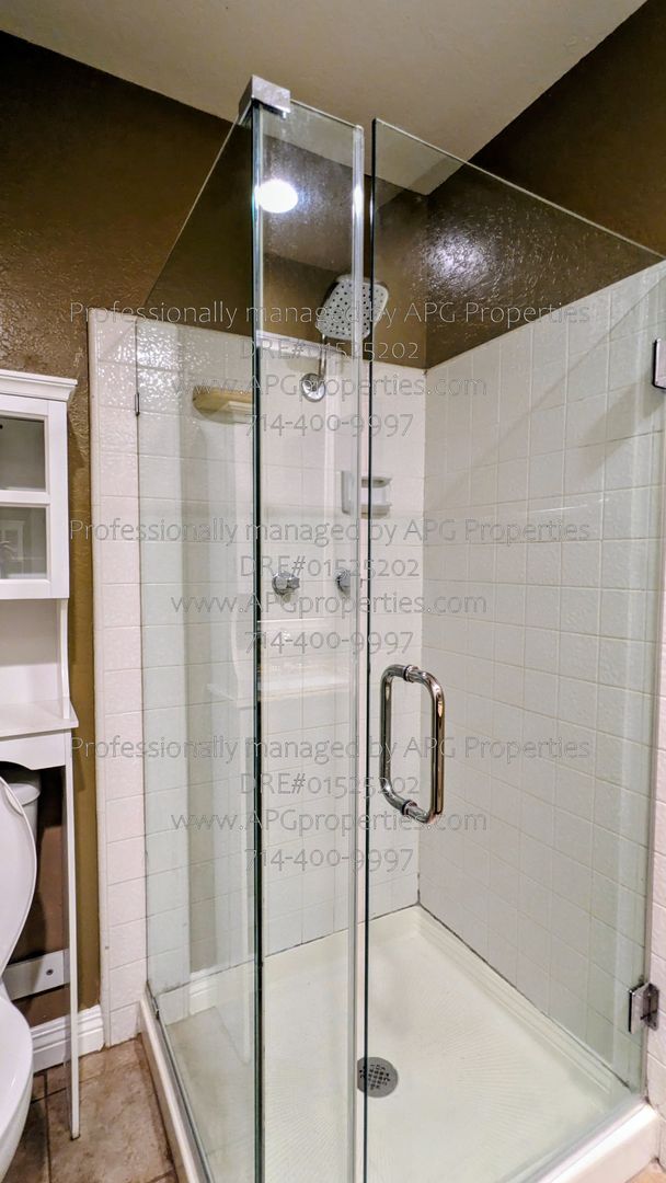 Building Photo - 7113 Apricot Dr