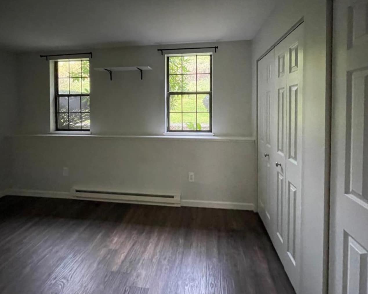 Building Photo - 169 Aspetuck Vlg