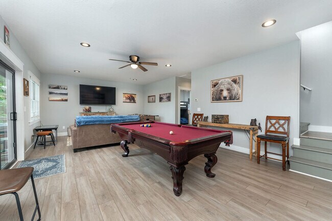 Building Photo - 49 Valley Dr