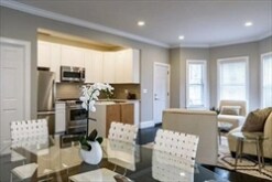 Building Photo - 69 Day St