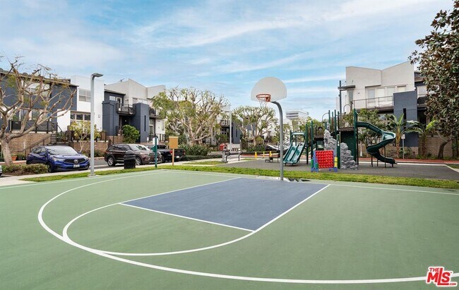 Community basketball court - 5404 W 149th Pl