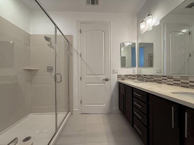 Building Photo - 4028 Freestone Pl