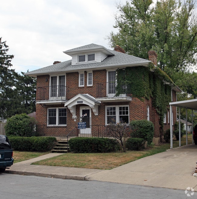 Building Photo - 14 Maylan Dr