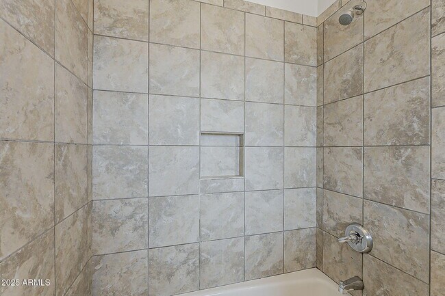 Building Photo - 17360 N 96th Way