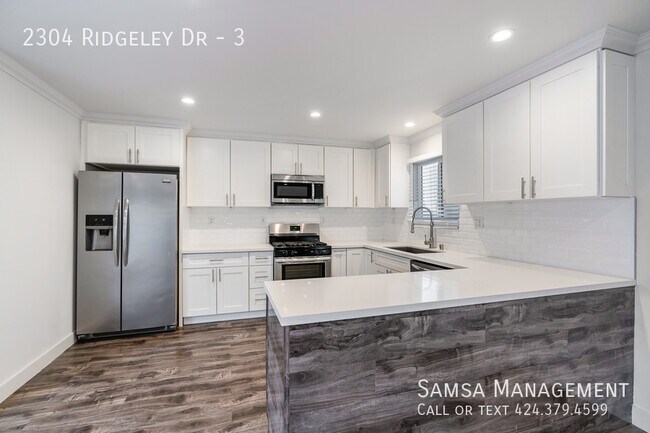 Building Photo - 2304 Ridgeley Dr
