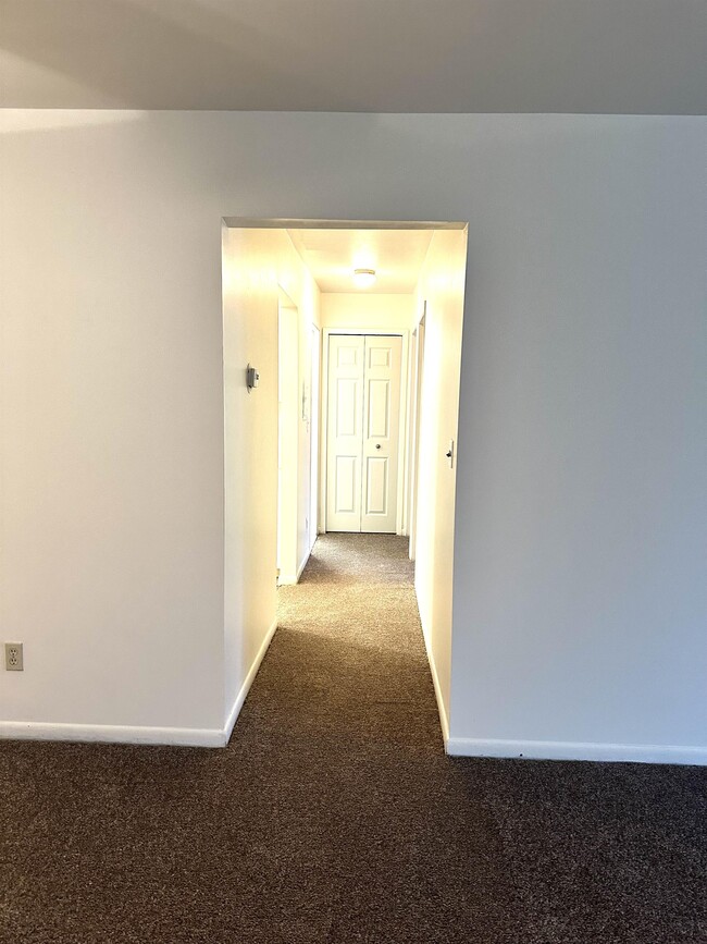Building Photo - 30715 Shiawassee St
