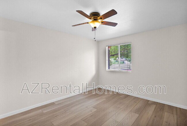 Building Photo - 4354 N 82nd St