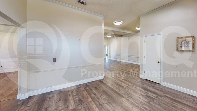 Building Photo - 1217 Babbling Brook Dr