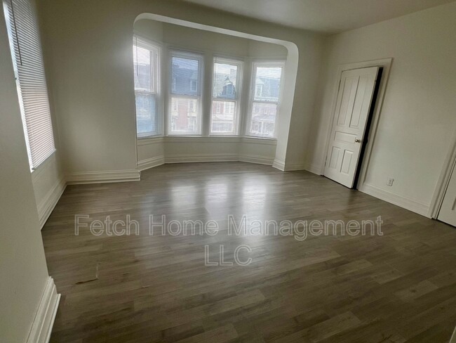 Building Photo - 123 S Richland Ave