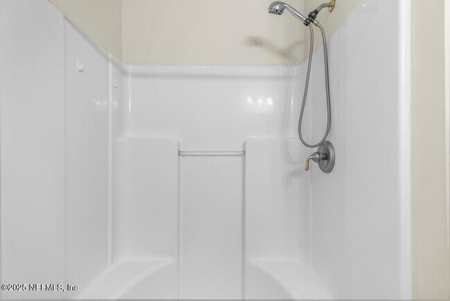 Building Photo - 8223 Hardwood Landing Rd