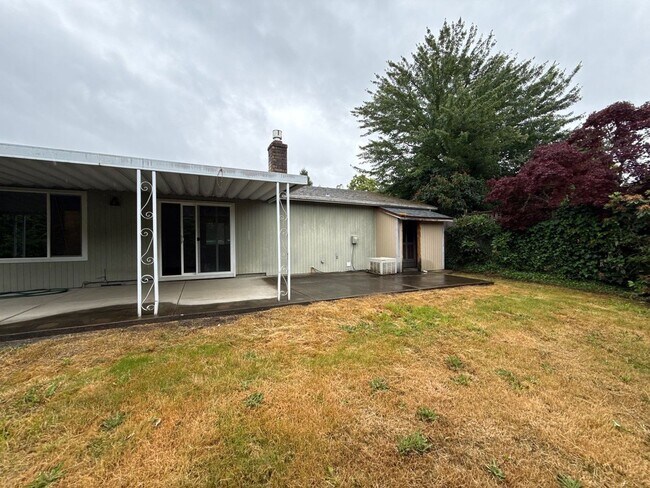 Building Photo - 1809 Wallace Rd NW