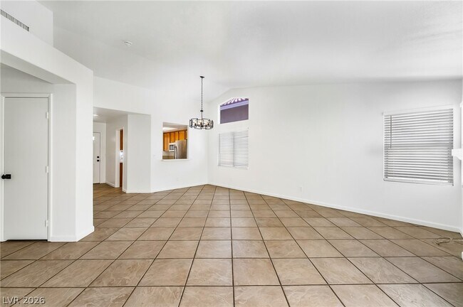 Building Photo - 7648 Little Valley Ave