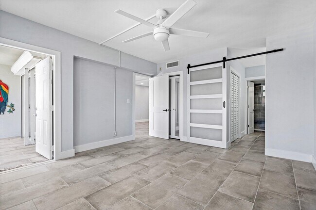 Building Photo - 629 SE 19th Ave