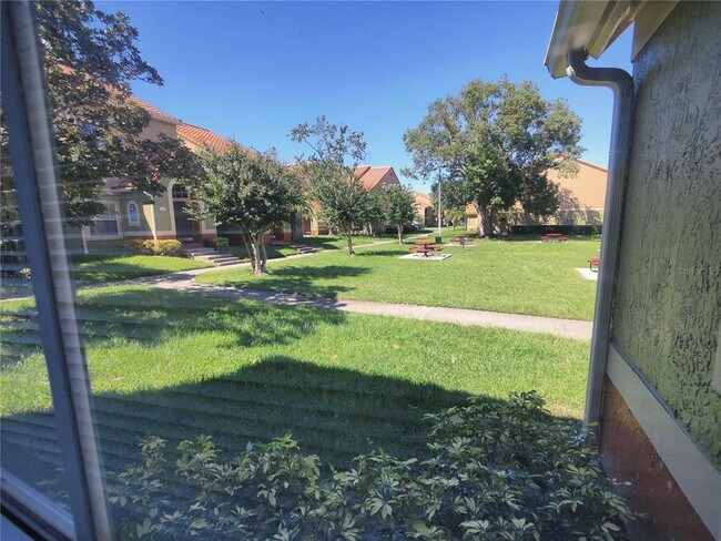 Building Photo - 445 Fountainhead Cir