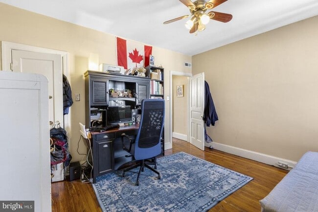 Building Photo - 2228 Taggert St