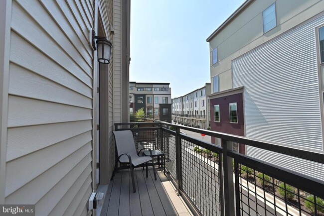Building Photo - 4808 Garden View Ln