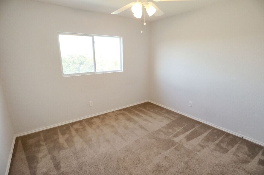 Building Photo - 23923 Wimberly Oaks