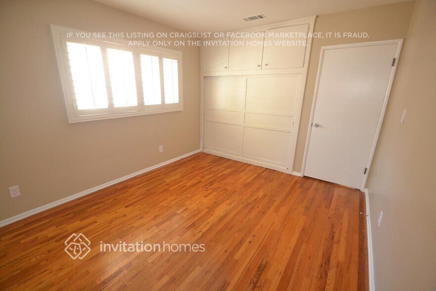 Building Photo - 14230 Enadia Way