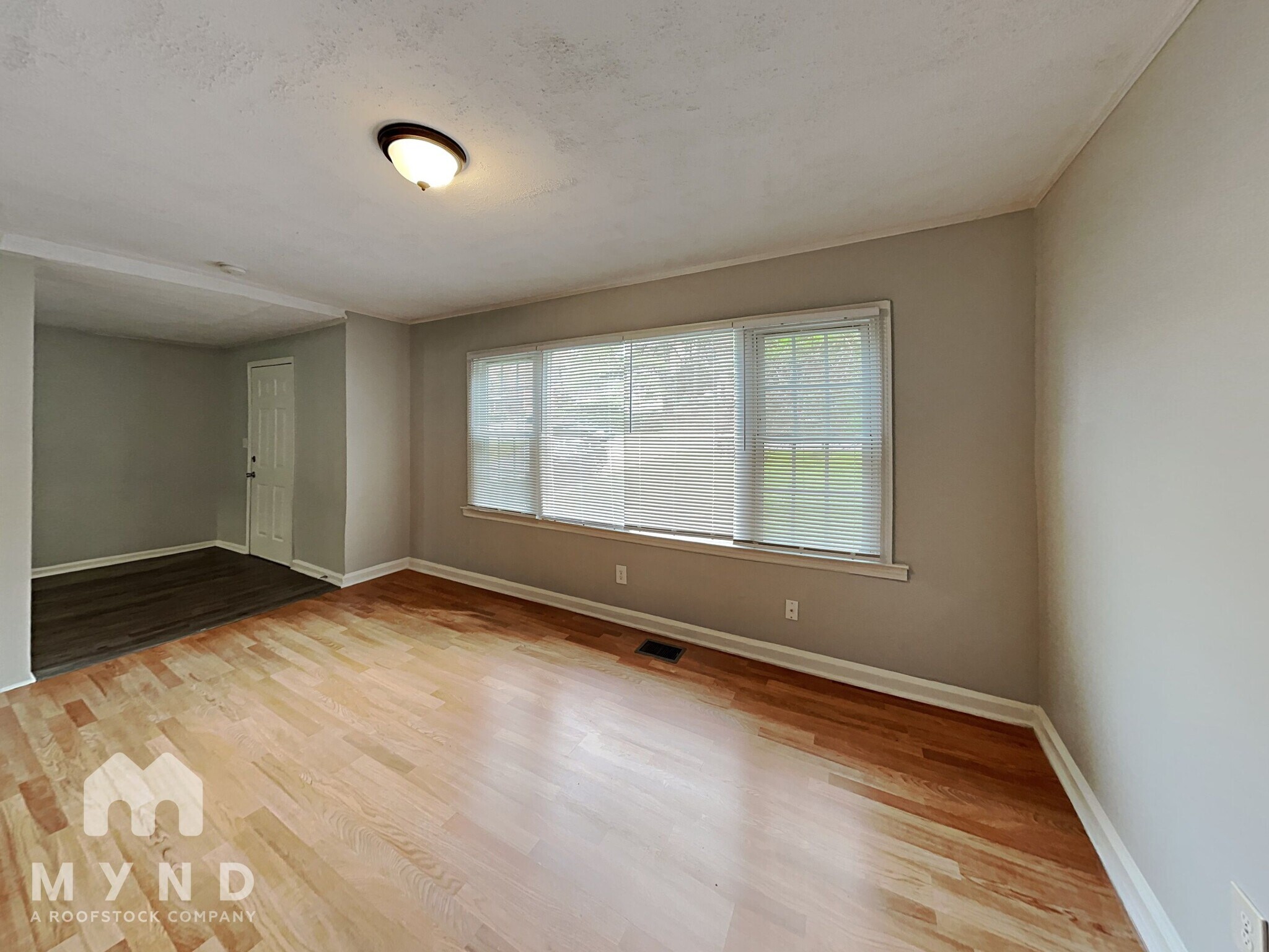 Building Photo - 2045 Verbena St NW