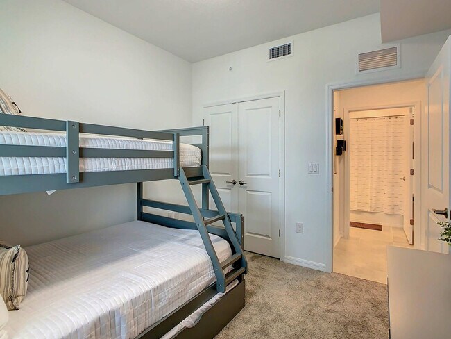 Building Photo - 3161 Paradox Cir