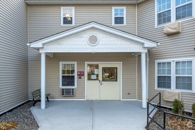 Building Photo - Monroe Commons