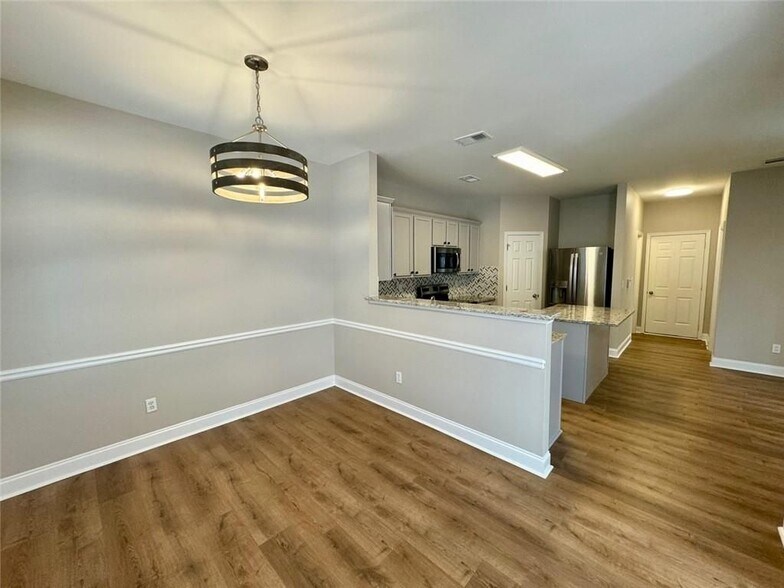 Building Photo - 2662 Pierce Brennen Ct NE