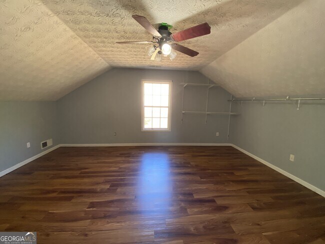 Building Photo - 705 Morgans Ridge Dr