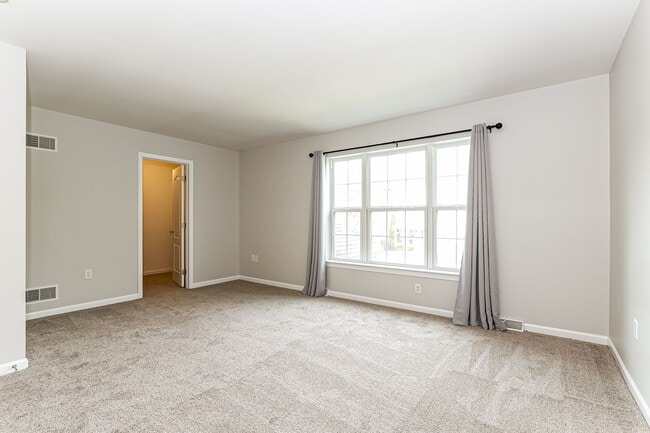 Building Photo - Beautiful 3 Bed, 4 Bath Home in Ephrata