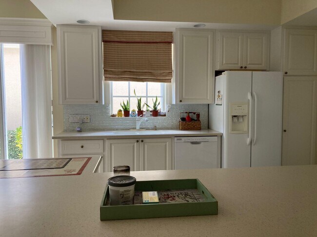 Building Photo - 8251 Tobago Ln