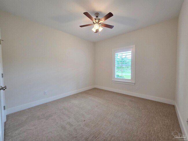 Building Photo - 4570 Omaha Dr