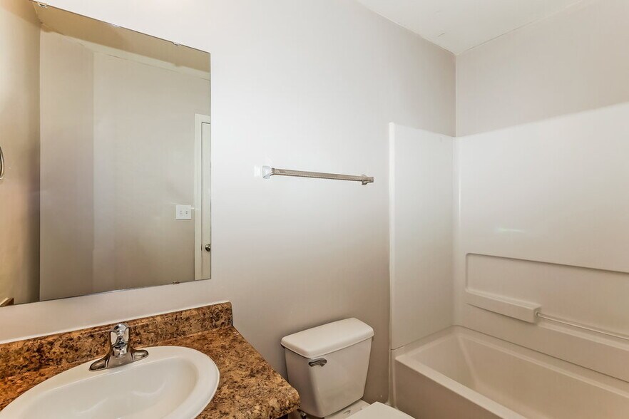 Building Photo - 1091 Torino Ln