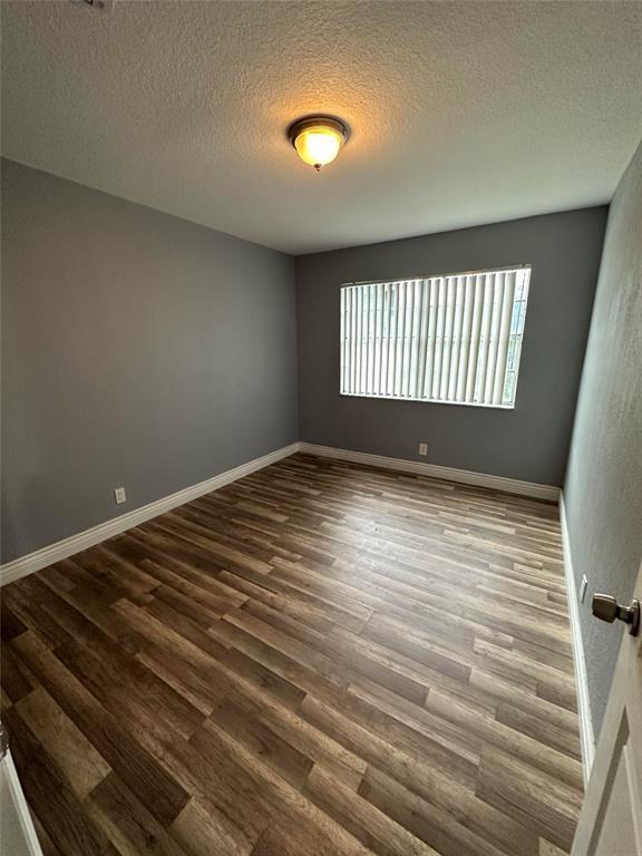 Building Photo - 3741 NW 95th Ter